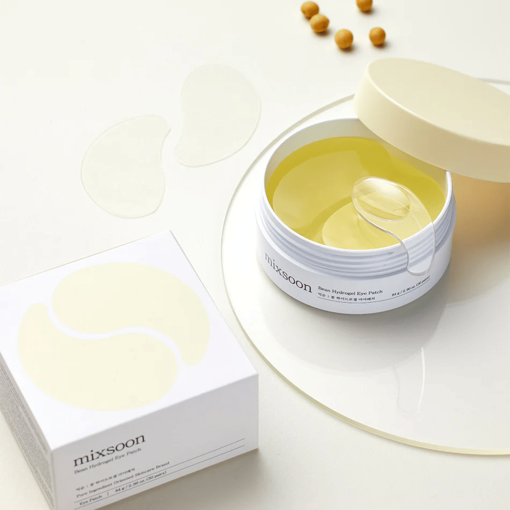 Mixsoon Bean Hydrogel Eye Patch – Intensivt återfuktande ögonmasker för en piggare blick.

🌱 Fermenterat bönextrakt – Djupt närande och återfuktande.
💧 Hydrogel-teknologi – Svalkande och perfekt passform.
✨ Ljusar upp & reducerar svullnad – Motverkar mörka ringar och trötthetstecken.

Perfekt för en fräsch och utvilad hud!